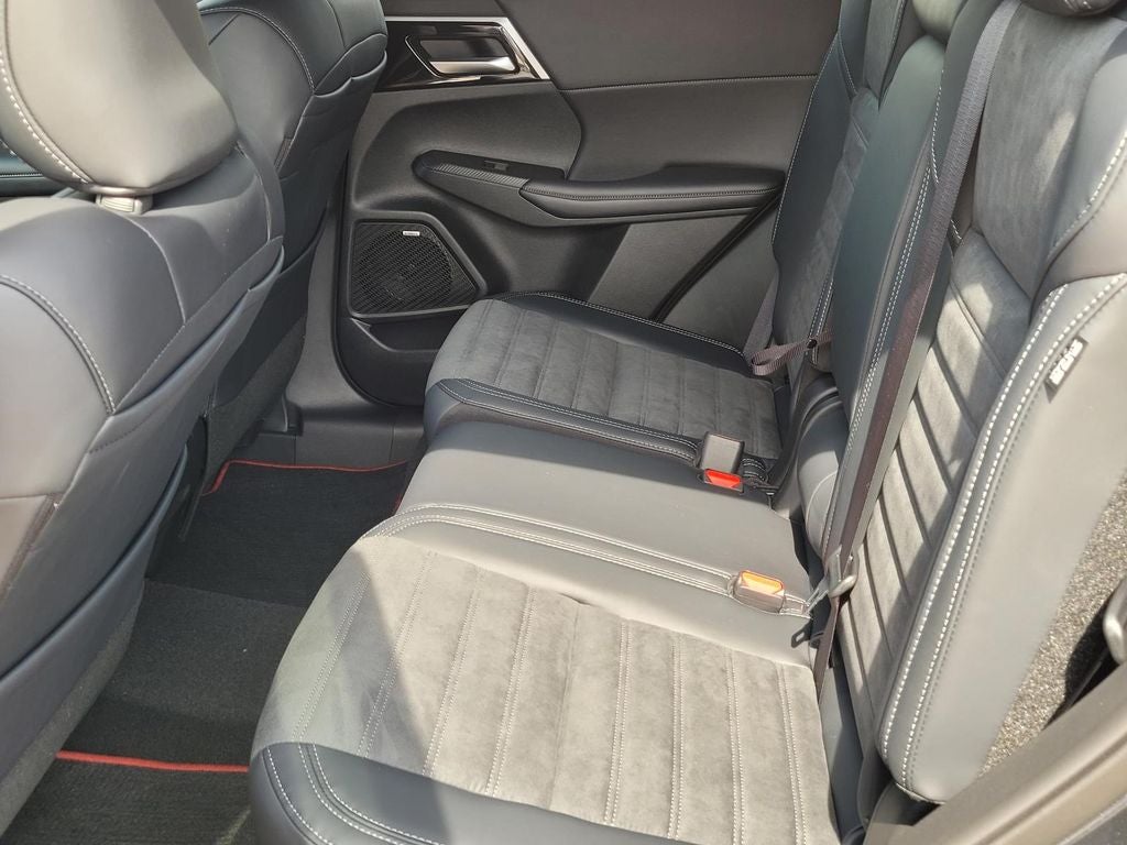 2026 Mitsubishi Outlander Ralliart