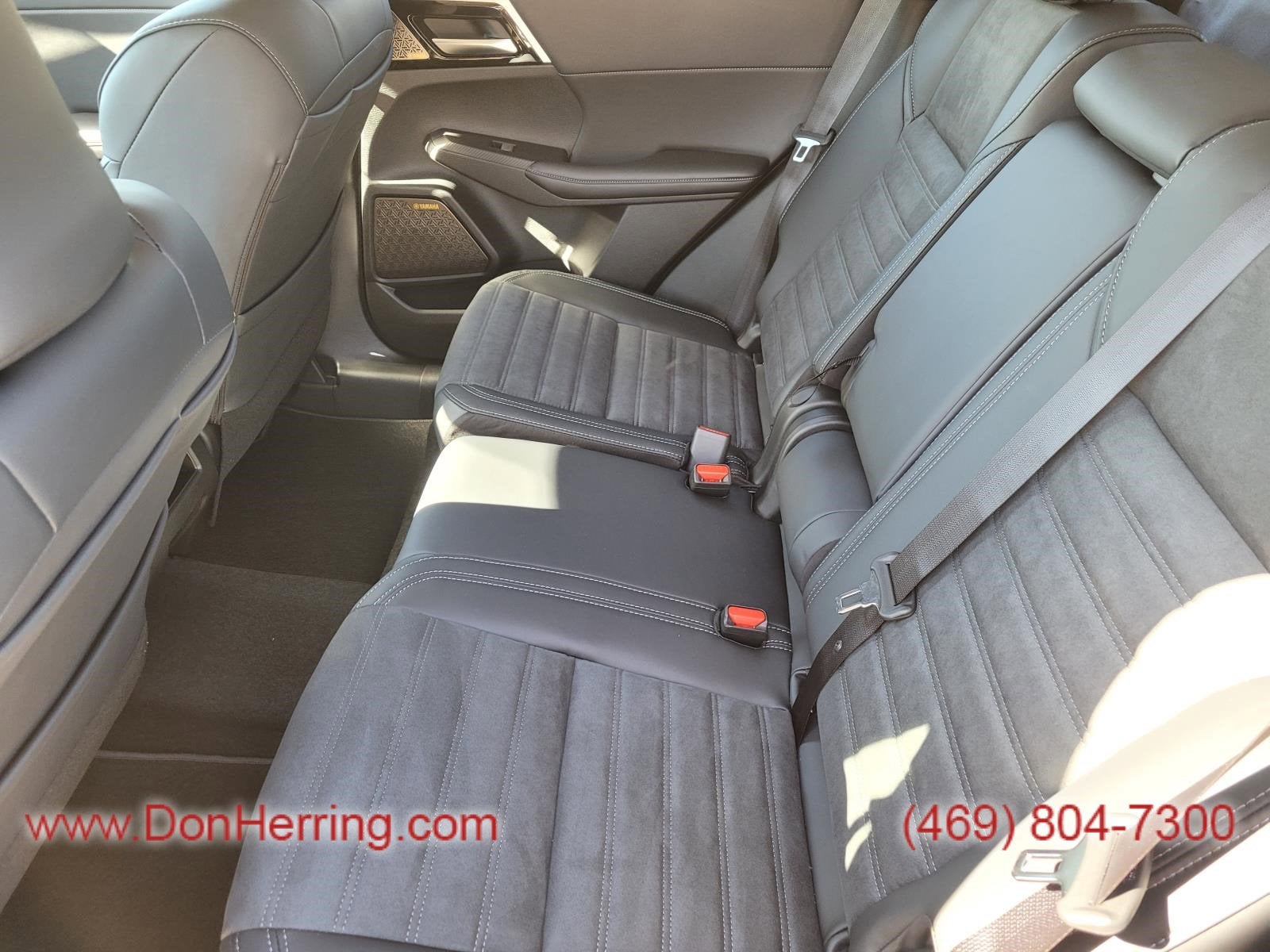 2026 Mitsubishi Outlander SE AWC