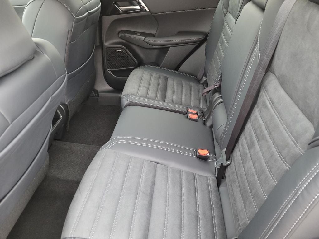 2026 Mitsubishi Outlander Trail Edition