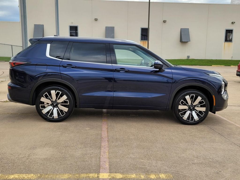 2026 Mitsubishi Outlander SEL