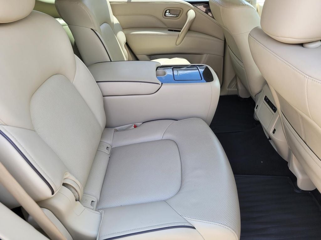 2022 INFINITI QX80 LUXE