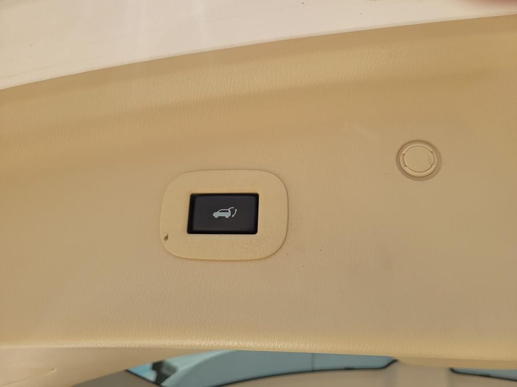 2022 INFINITI QX80 LUXE