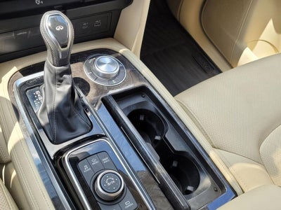 2022 INFINITI QX80 LUXE