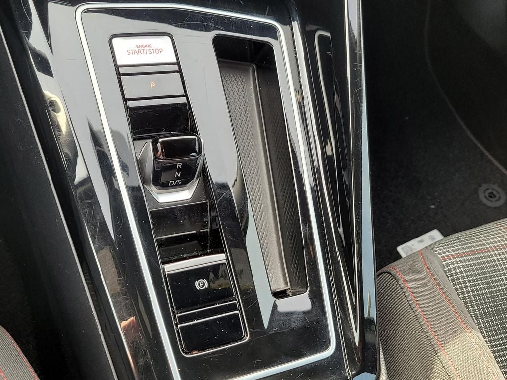 2024 Volkswagen Golf GTI S