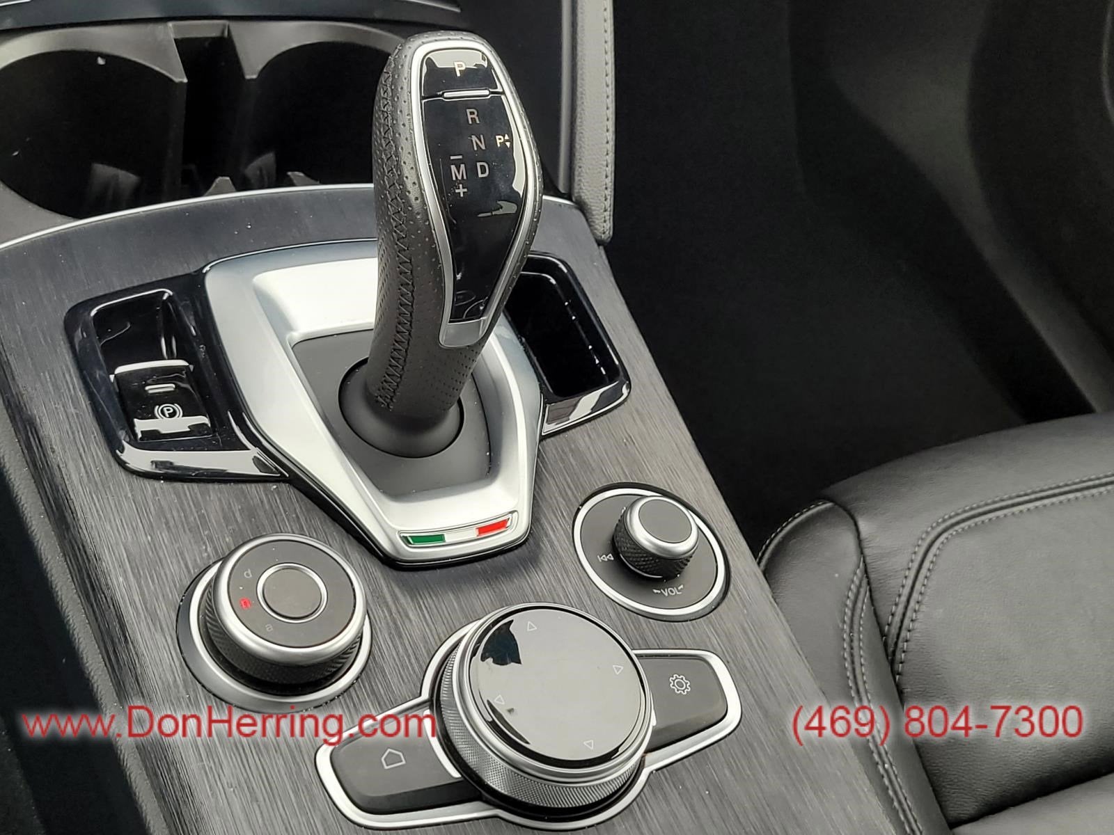 2022 Alfa Romeo Stelvio Sprint