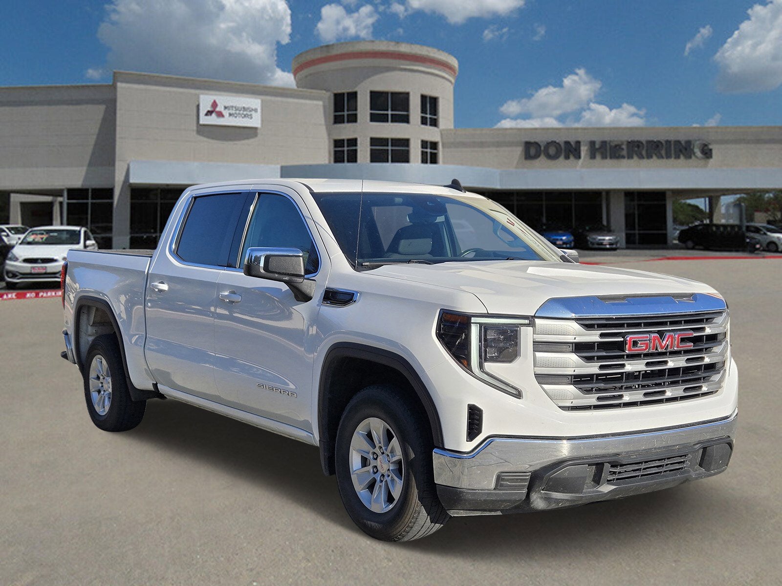 2024 GMC Sierra 1500 SLE