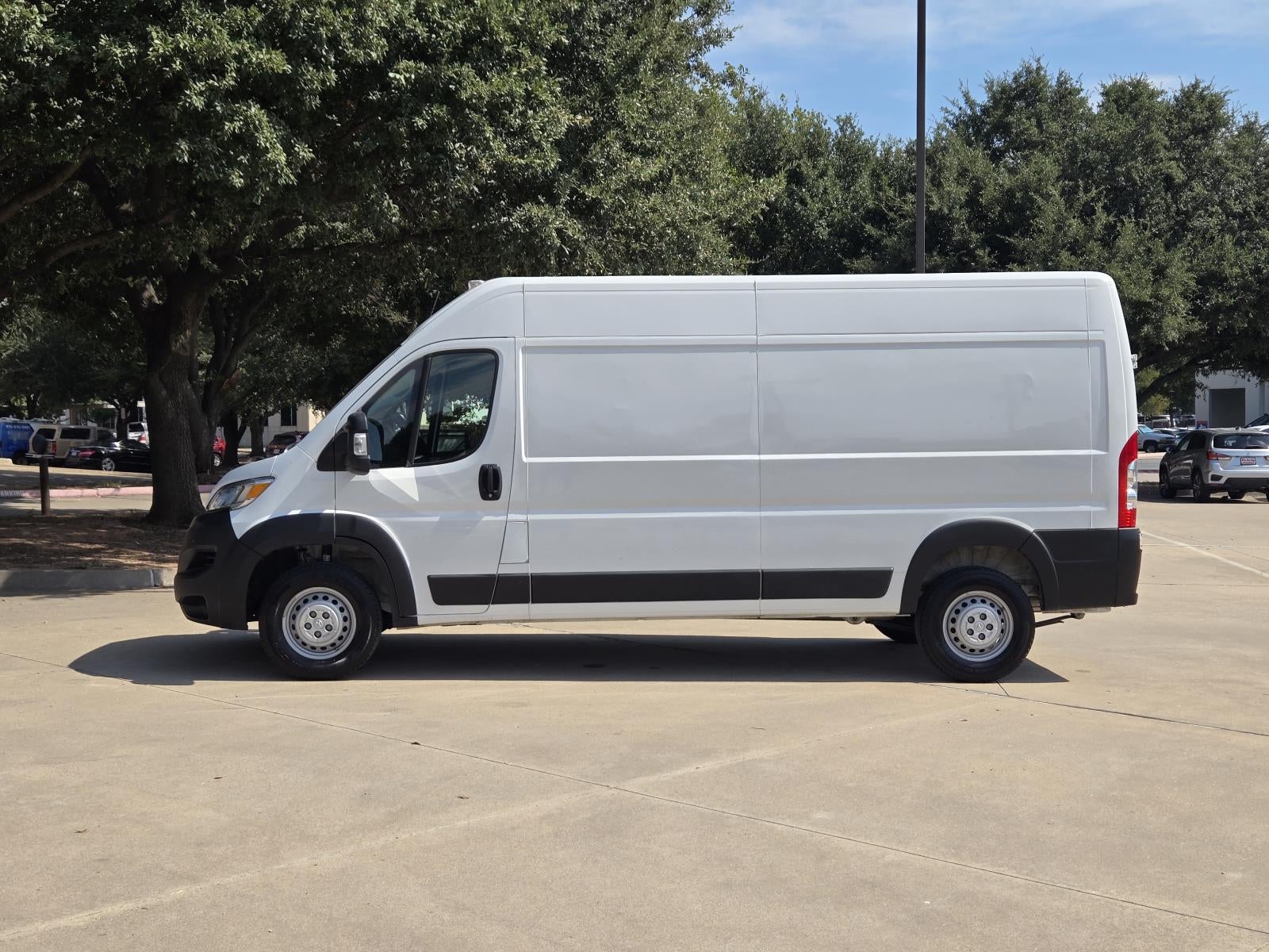 2025 RAM ProMaster 2500 Tradesman
