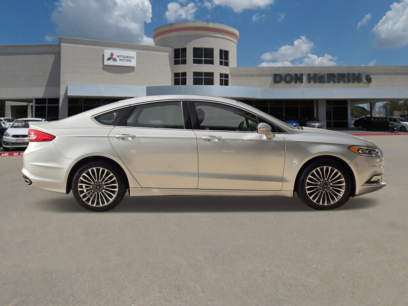 Used 2017 Ford Fusion Titanium with VIN 3FA6P0D92HR147677 for sale in Plano, TX
