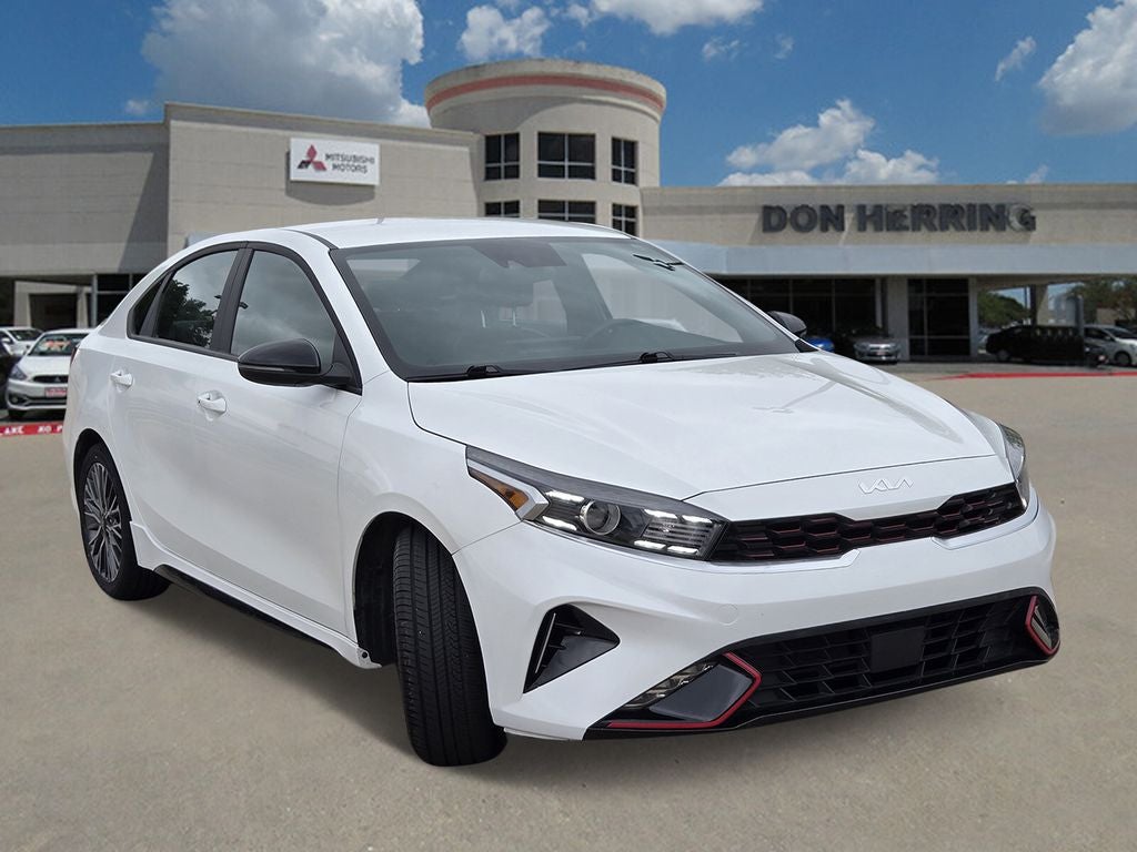 2024 Kia Forte GT-Line AT's photo