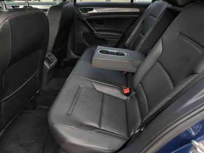 2017 Volkswagen Golf Alltrack SE