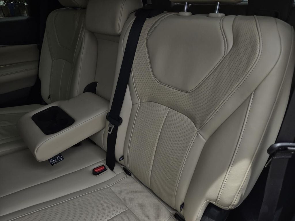 2024 INFINITI QX60 PURE