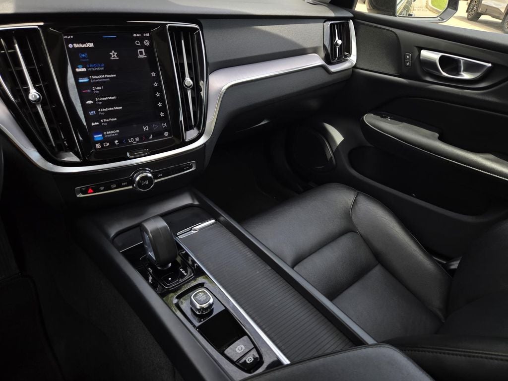 2024 Volvo S60 Core Dark Theme