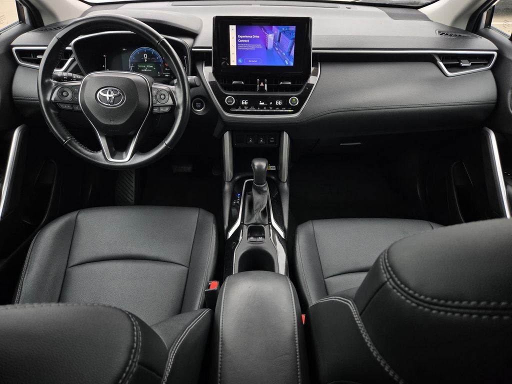 2023 Toyota Corolla Cross XLE - Photo 19