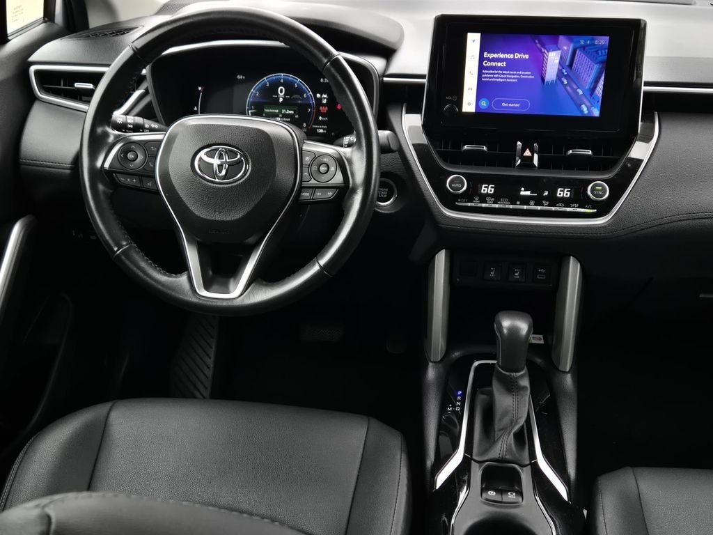 2023 Toyota Corolla Cross XLE - Photo 20