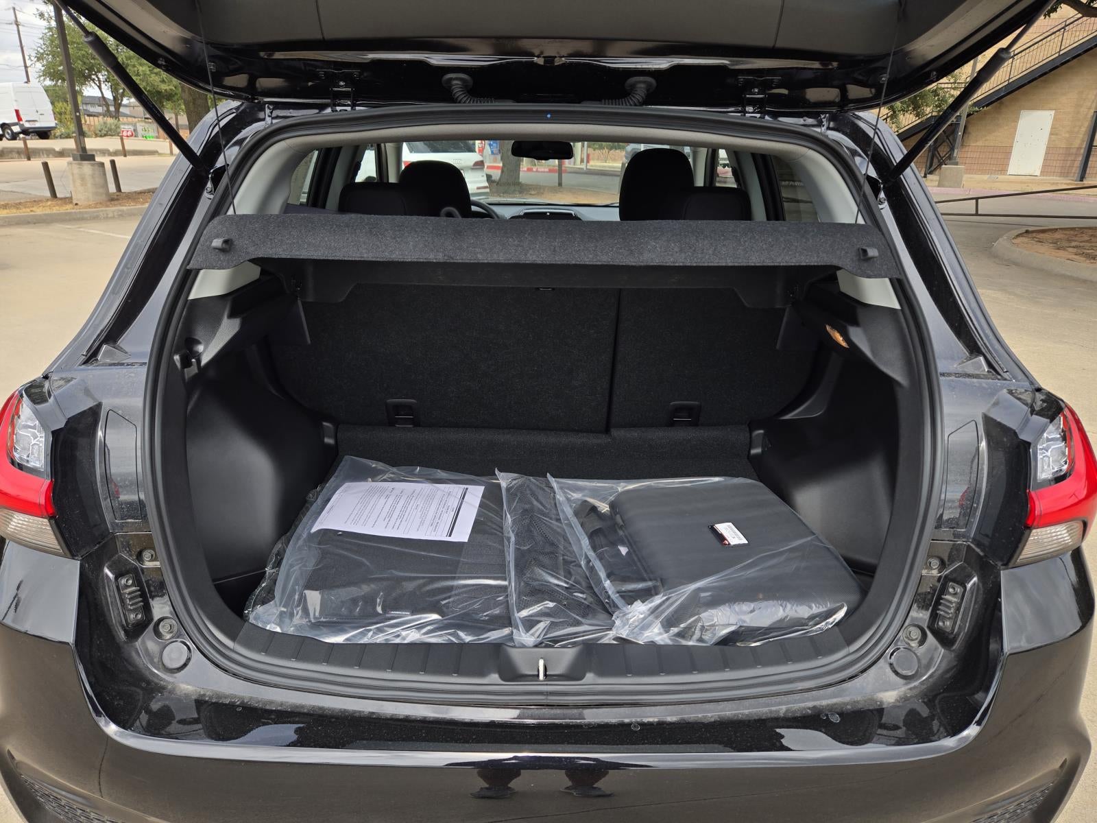 2027 Mitsubishi Outlander Sport ES