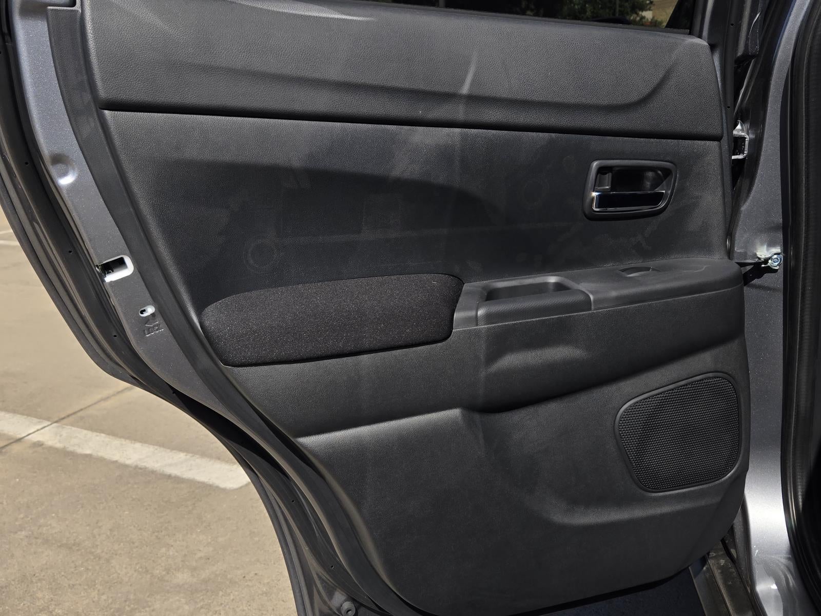 2027 Mitsubishi Outlander Sport S