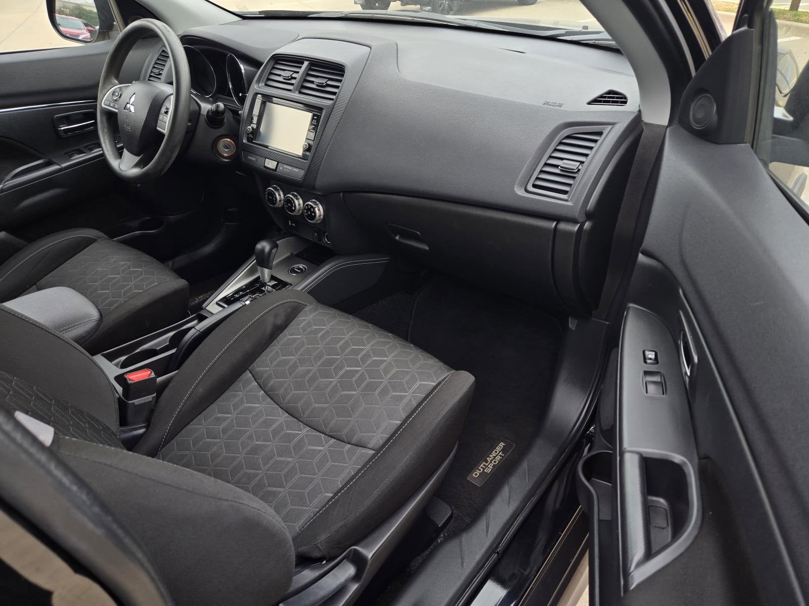 2020 Mitsubishi Outlander Sport ES 2.0