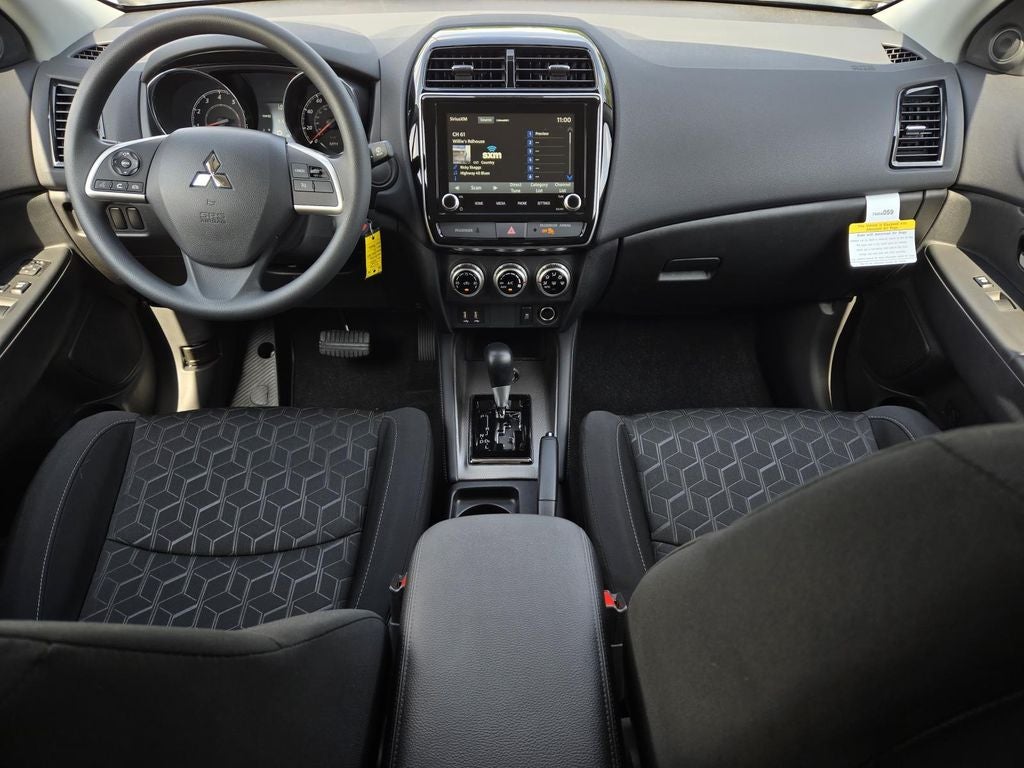 2026 Mitsubishi Outlander Sport ES