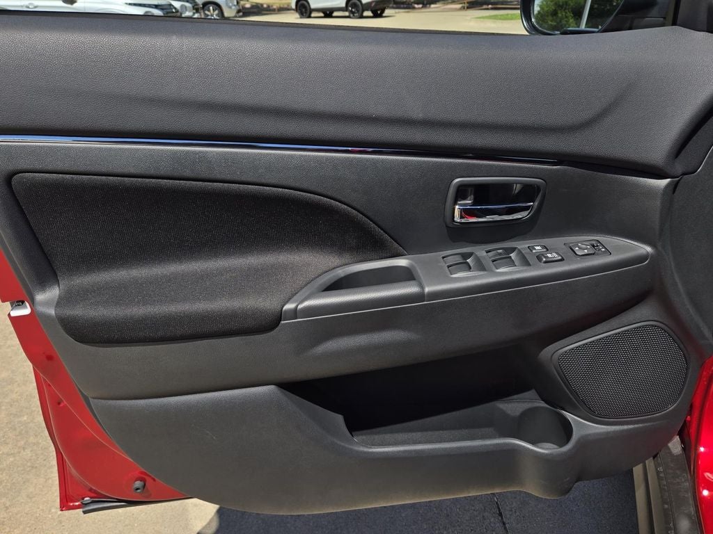 2026 Mitsubishi Outlander Sport ES