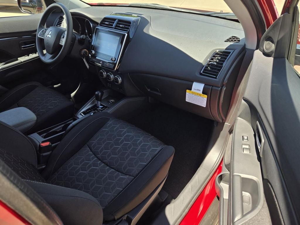 2026 Mitsubishi Outlander Sport ES
