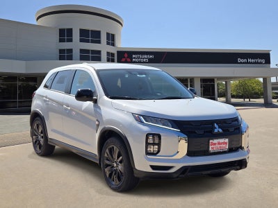 2027 Mitsubishi Outlander Sport LE