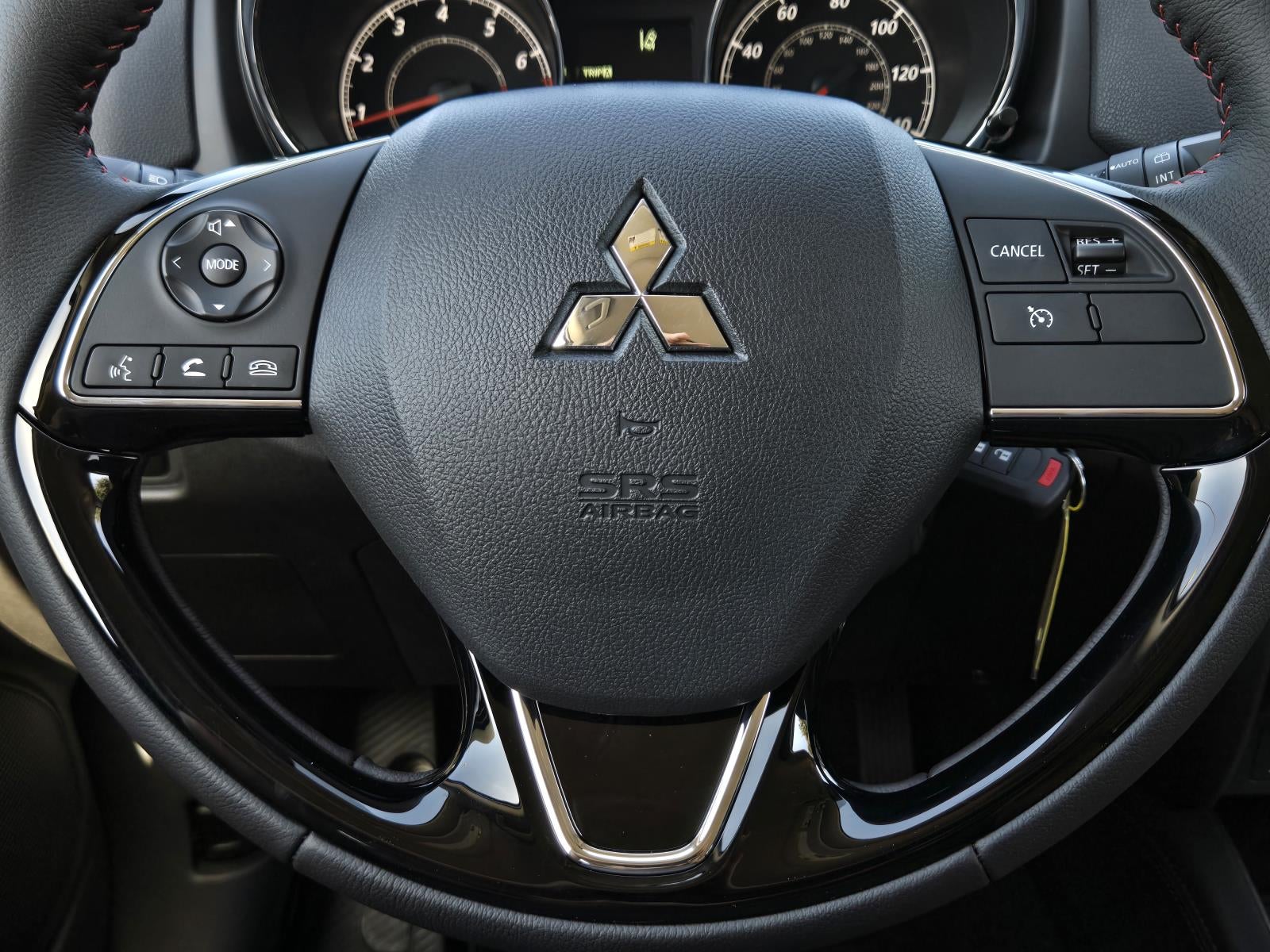 2027 Mitsubishi Outlander Sport LE