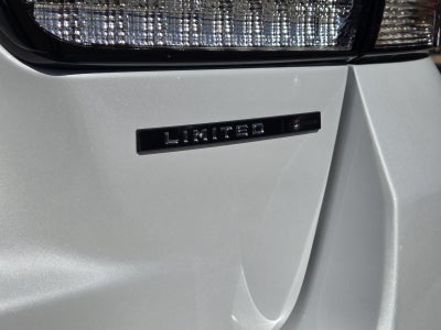 2027 Mitsubishi Outlander Sport LE