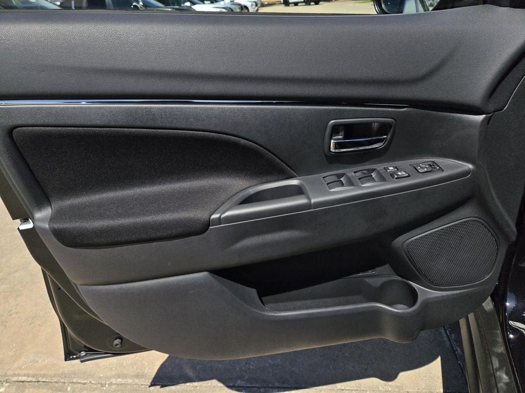 2026 Mitsubishi Outlander Sport ES