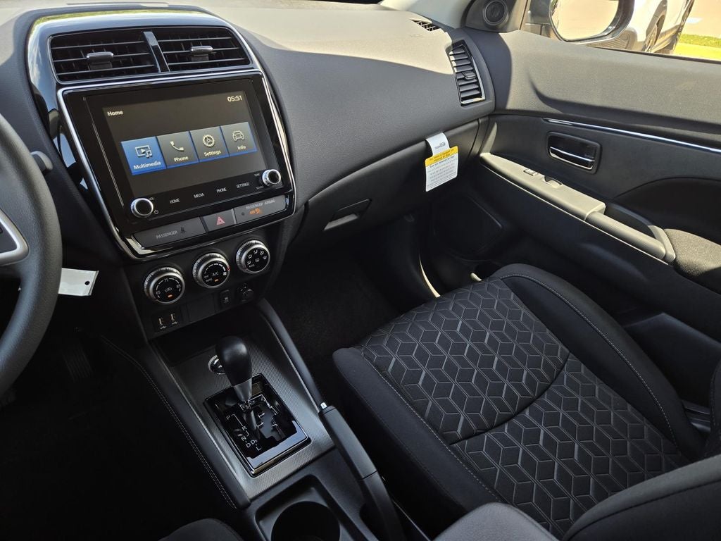 2026 Mitsubishi Outlander Sport ES