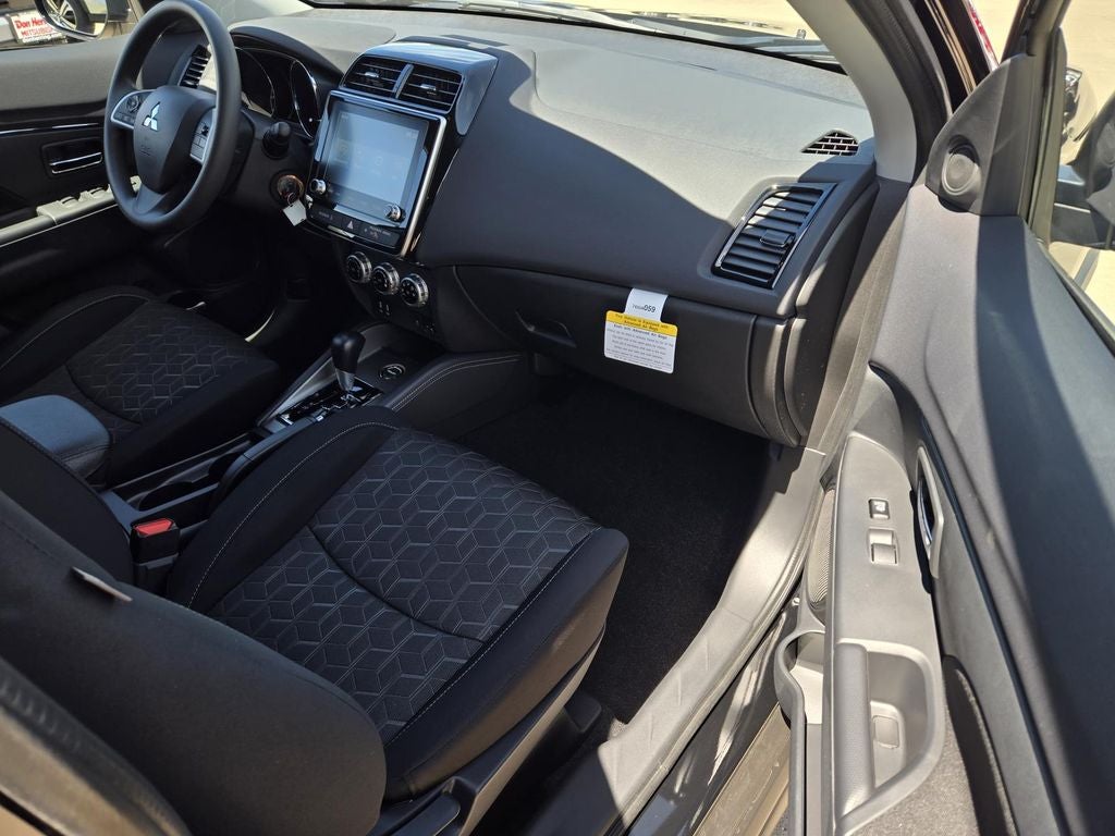 2026 Mitsubishi Outlander Sport ES