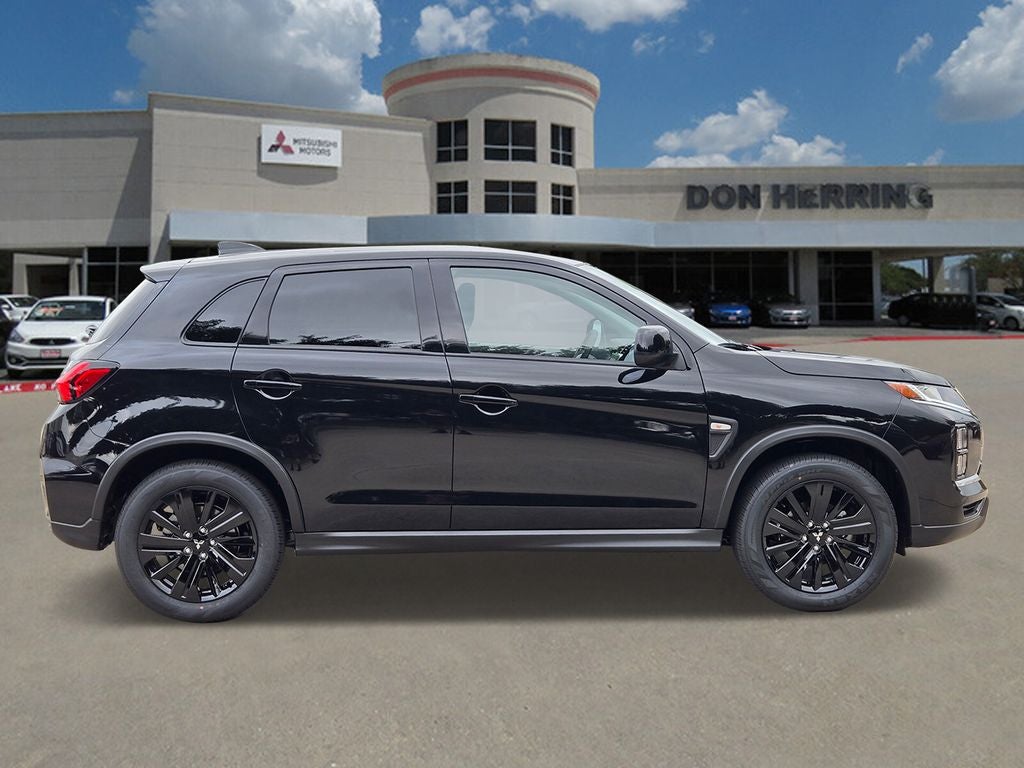 2026 Mitsubishi Outlander Sport LE