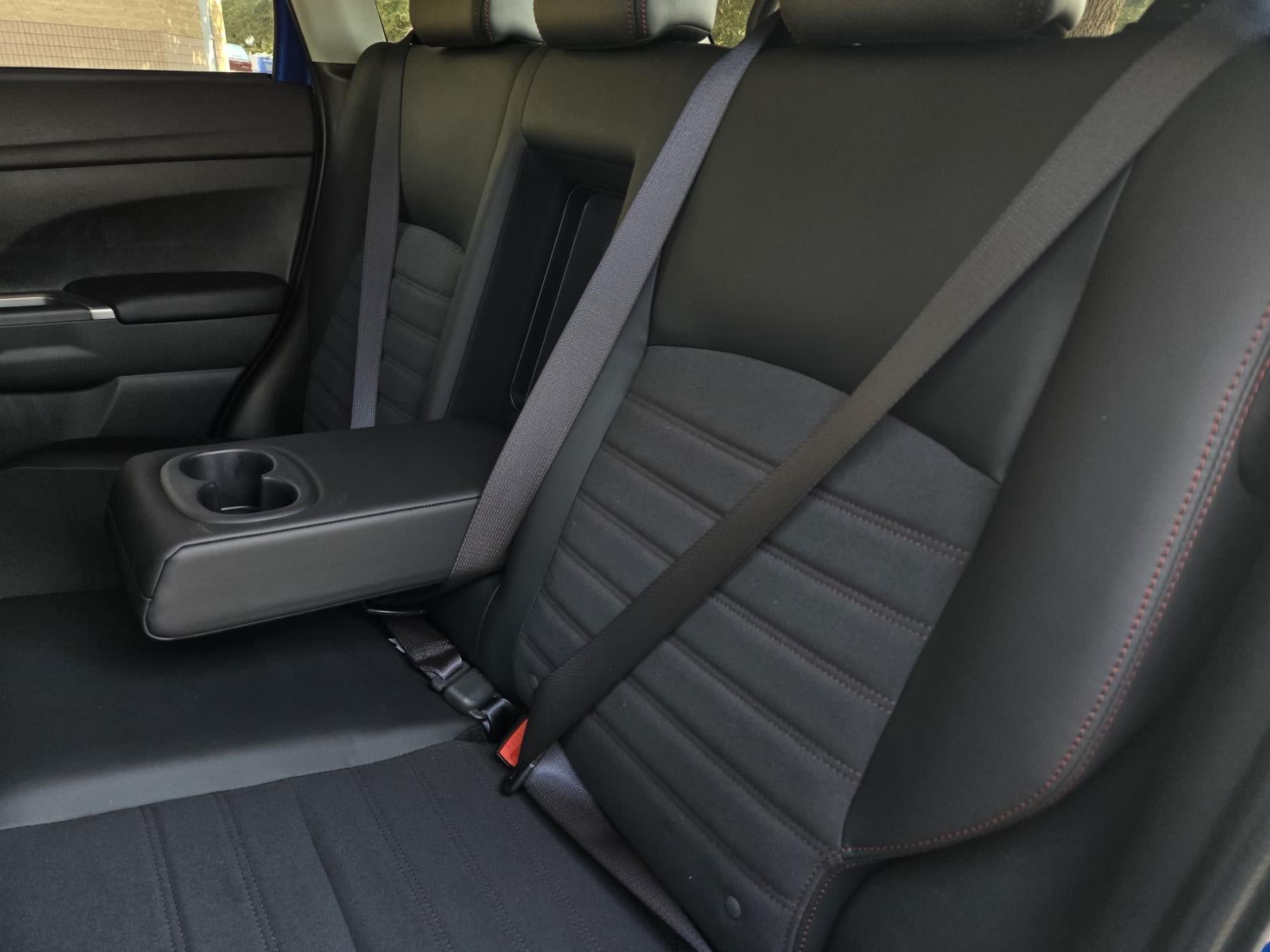 2027 Mitsubishi Outlander Sport SE