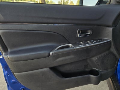 2027 Mitsubishi Outlander Sport SE