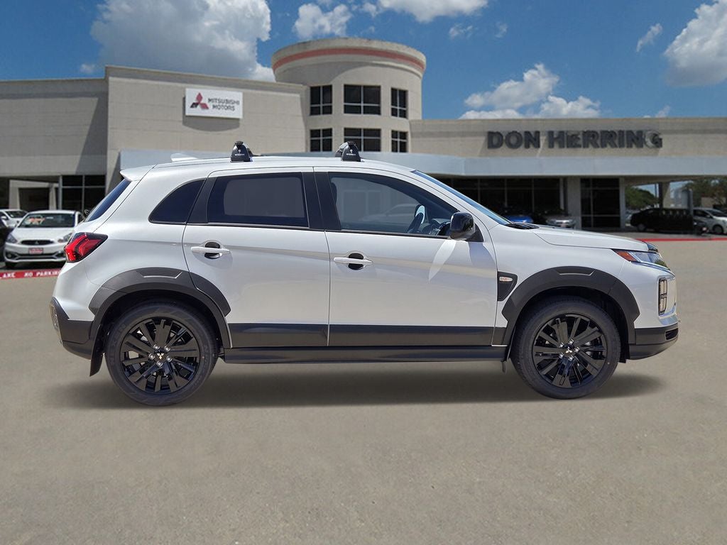 2026 Mitsubishi Outlander Sport SE