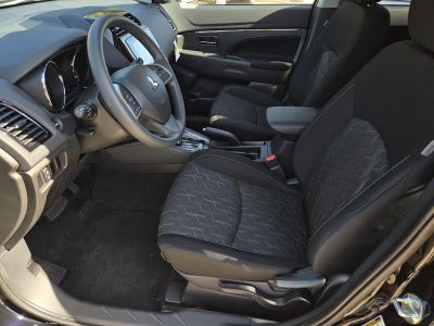 2027 Mitsubishi Outlander Sport ES