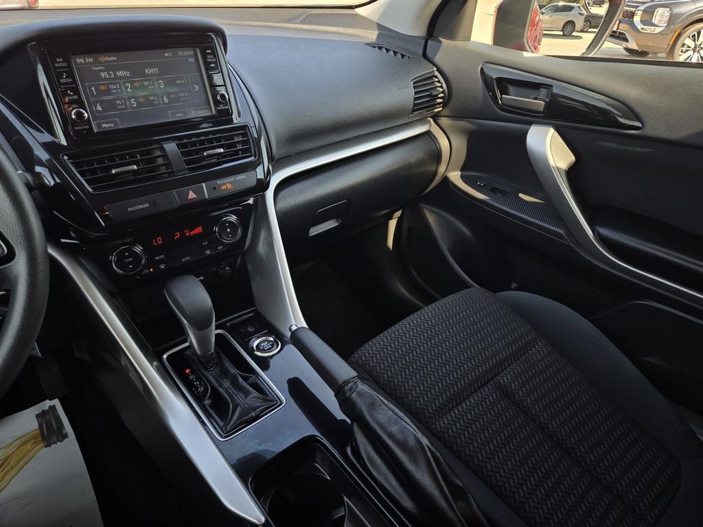 2022 Mitsubishi Eclipse Cross ES