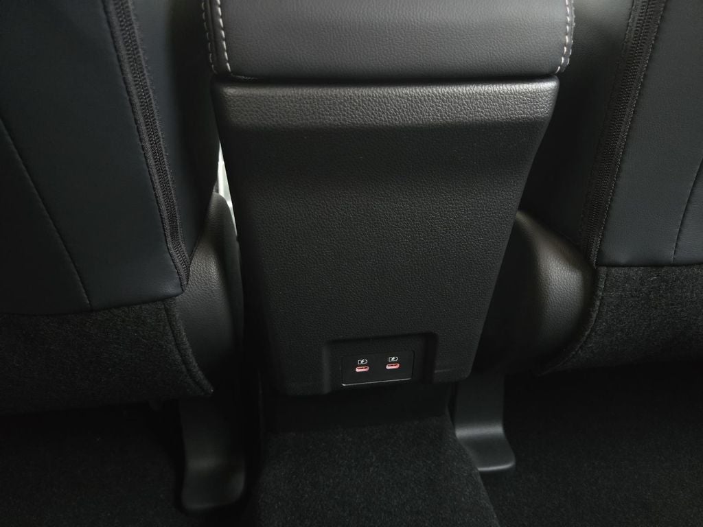 2026 Mitsubishi Eclipse Cross SE
