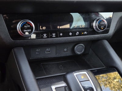 2022 Mitsubishi Outlander Black Edition