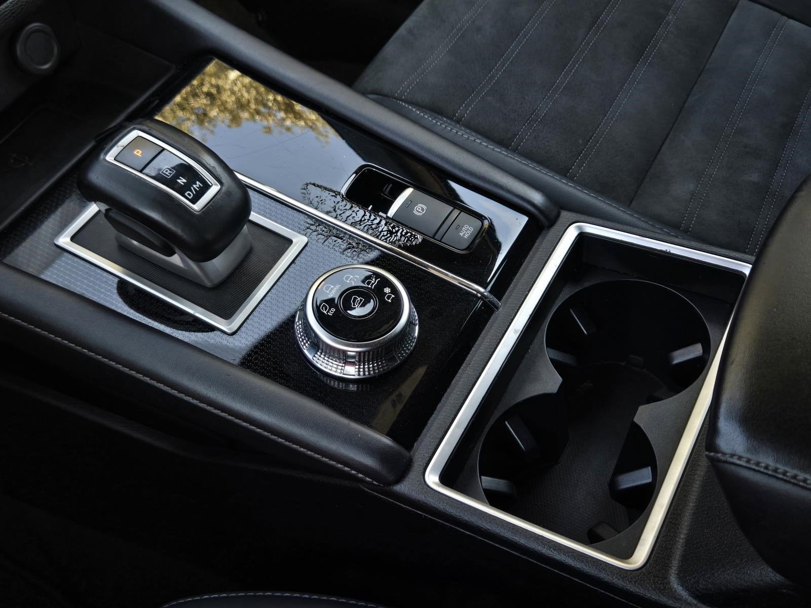 2022 Mitsubishi Outlander Black Edition