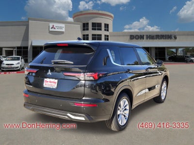 2026 Mitsubishi Outlander ES 2WD