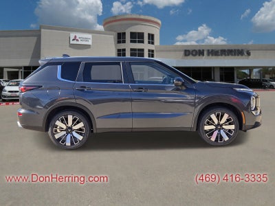 2025 Mitsubishi Outlander SE 2WD