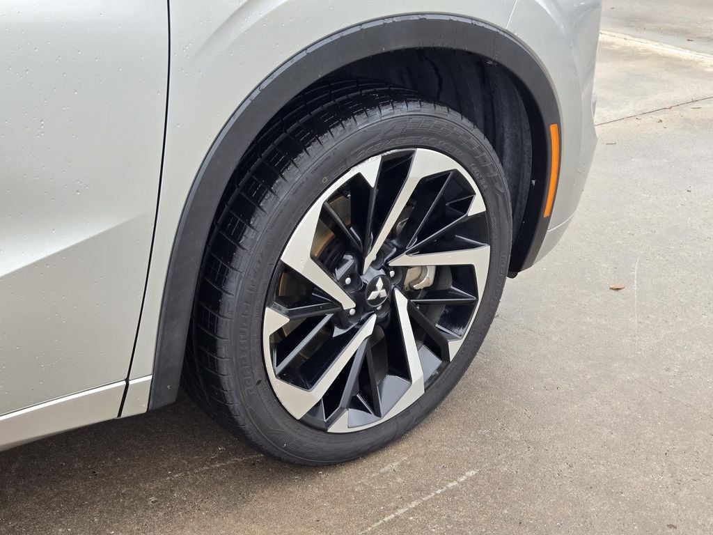 2022 Mitsubishi Outlander SEL