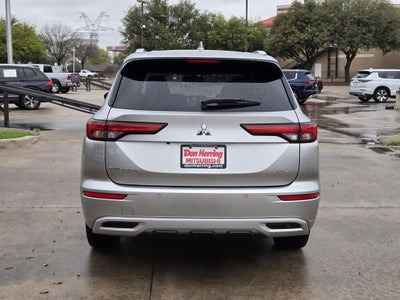 2022 Mitsubishi Outlander SEL