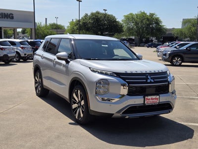 2026 Mitsubishi Outlander SE