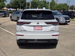 2026 Mitsubishi Outlander LE