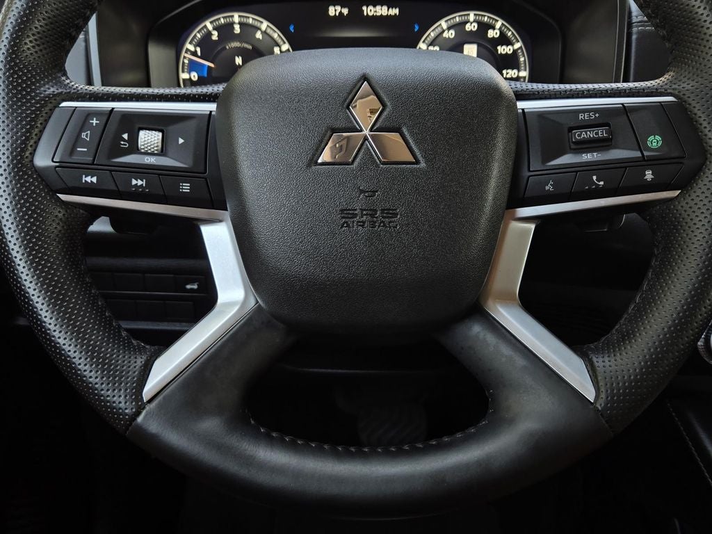 2024 Mitsubishi Outlander SEL