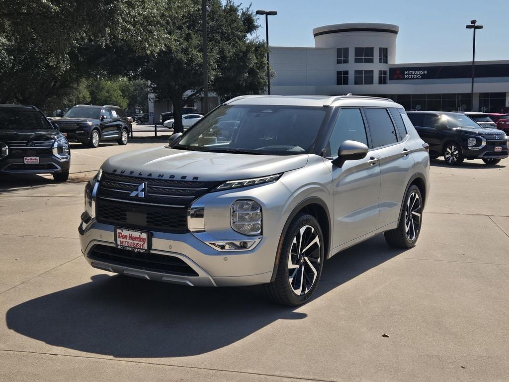 2024 Mitsubishi Outlander SEL