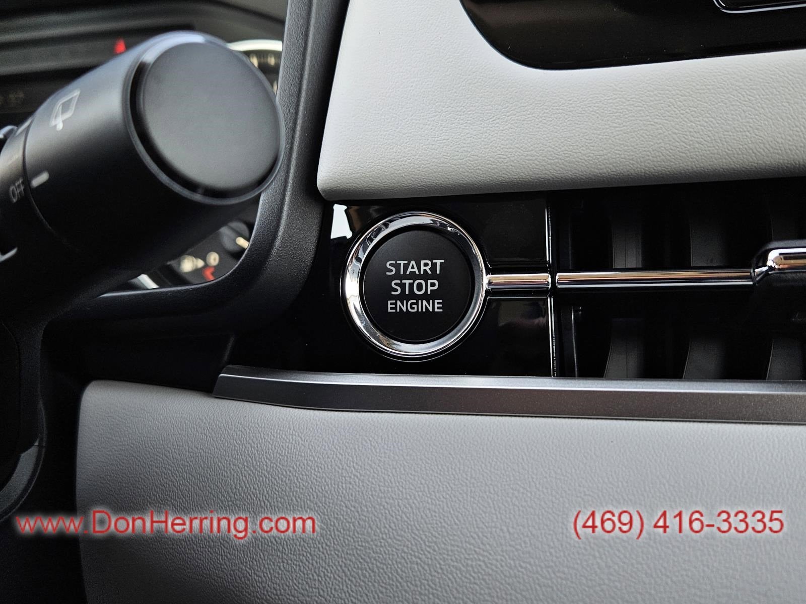 2025 Mitsubishi Outlander SE AWC