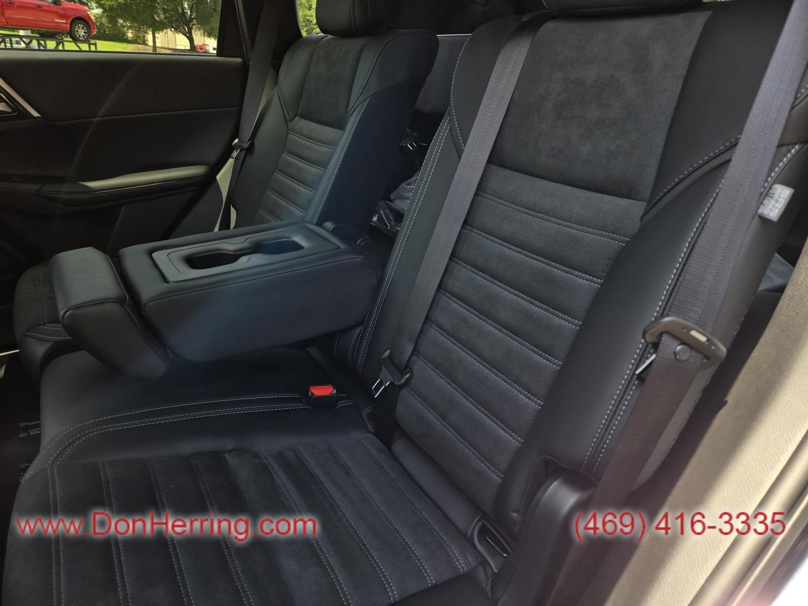 2025 Mitsubishi Outlander SE AWC