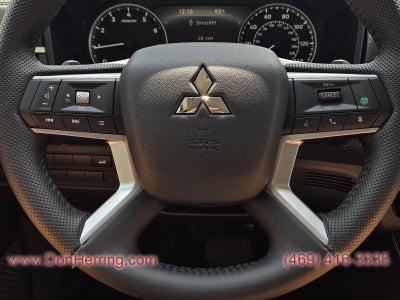 2025 Mitsubishi Outlander SE AWC